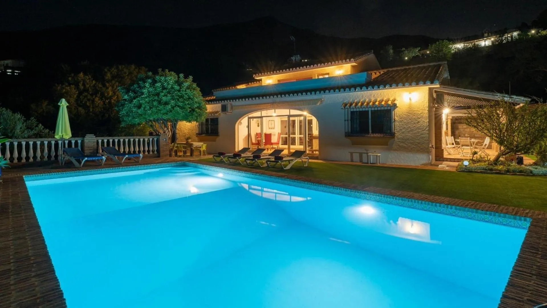 Holiday home Ferienhaus Mit Privatpool Fuer 8 Personen Ca 180 Qm In Mijas, Andalusien Costa Del Sol