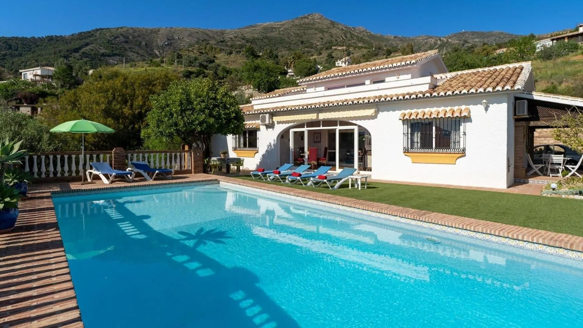 Ferienhaus Mit Privatpool Fuer 8 Personen Ca 180 Qm In Mijas, Andalusien Costa Del Sol